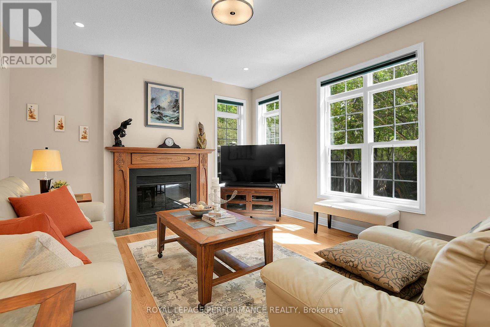 77 Mattawa Crescent, Ottawa, Ontario  K2M 2E7 - Photo 12 - X12151973
