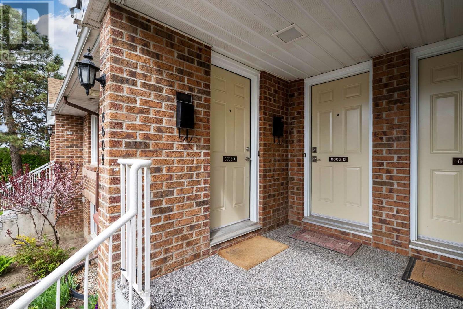 A - 6605 Bilberry Drive, Ottawa, Ontario  K1C 4N5 - Photo 2 - X12152029