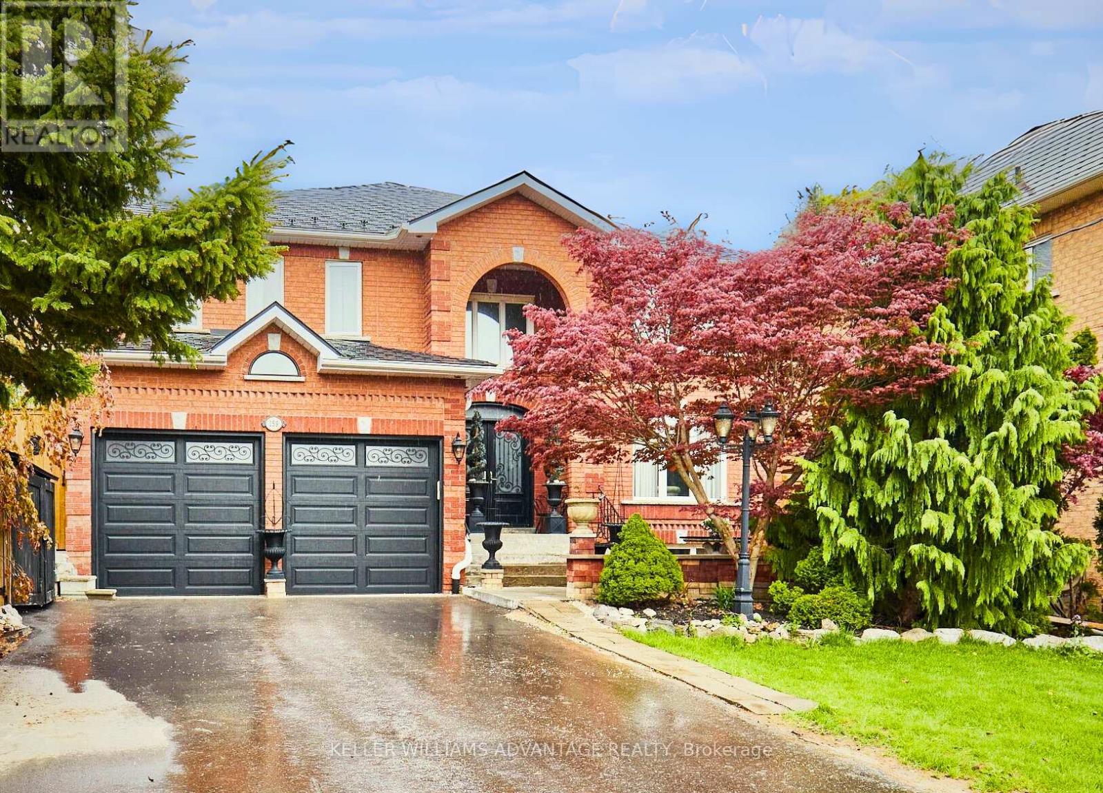 <div class="slider-price">$1,869,000</div><p>159 Meadowvale Road, Toronto, Ontario</p>