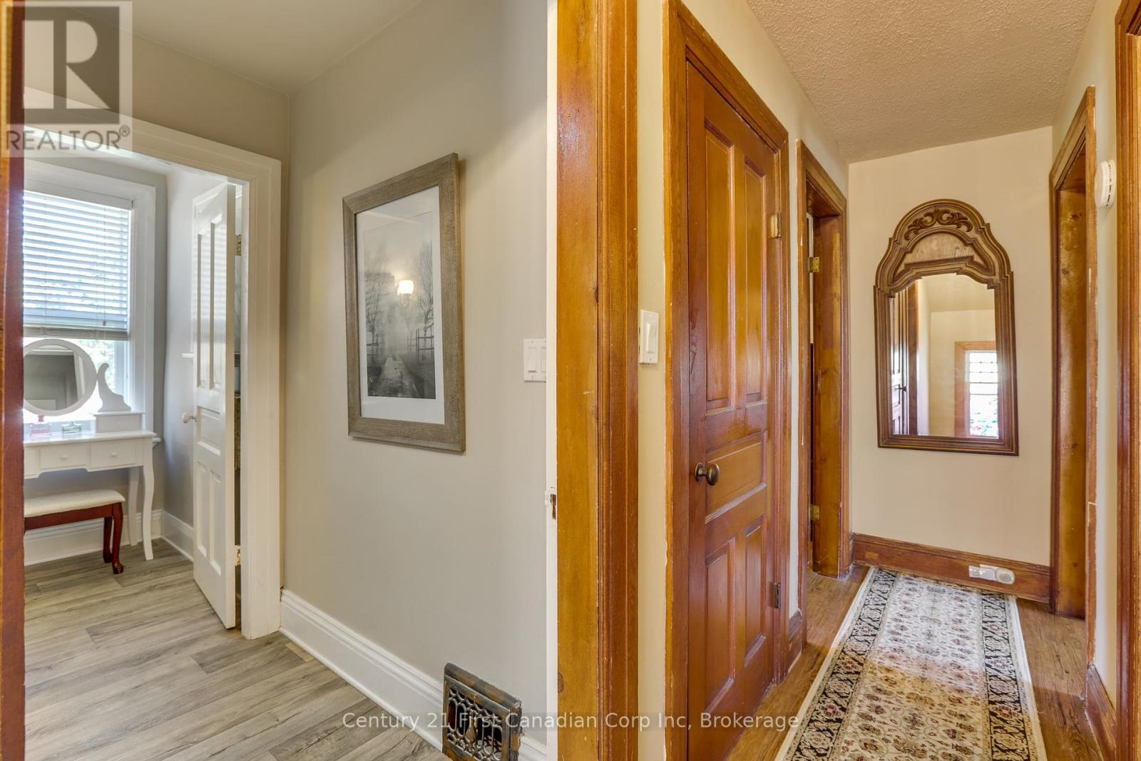 128 Washington Street, Zorra (Thamesford), Ontario  N0M 2M0 - Photo 25 - X12151860