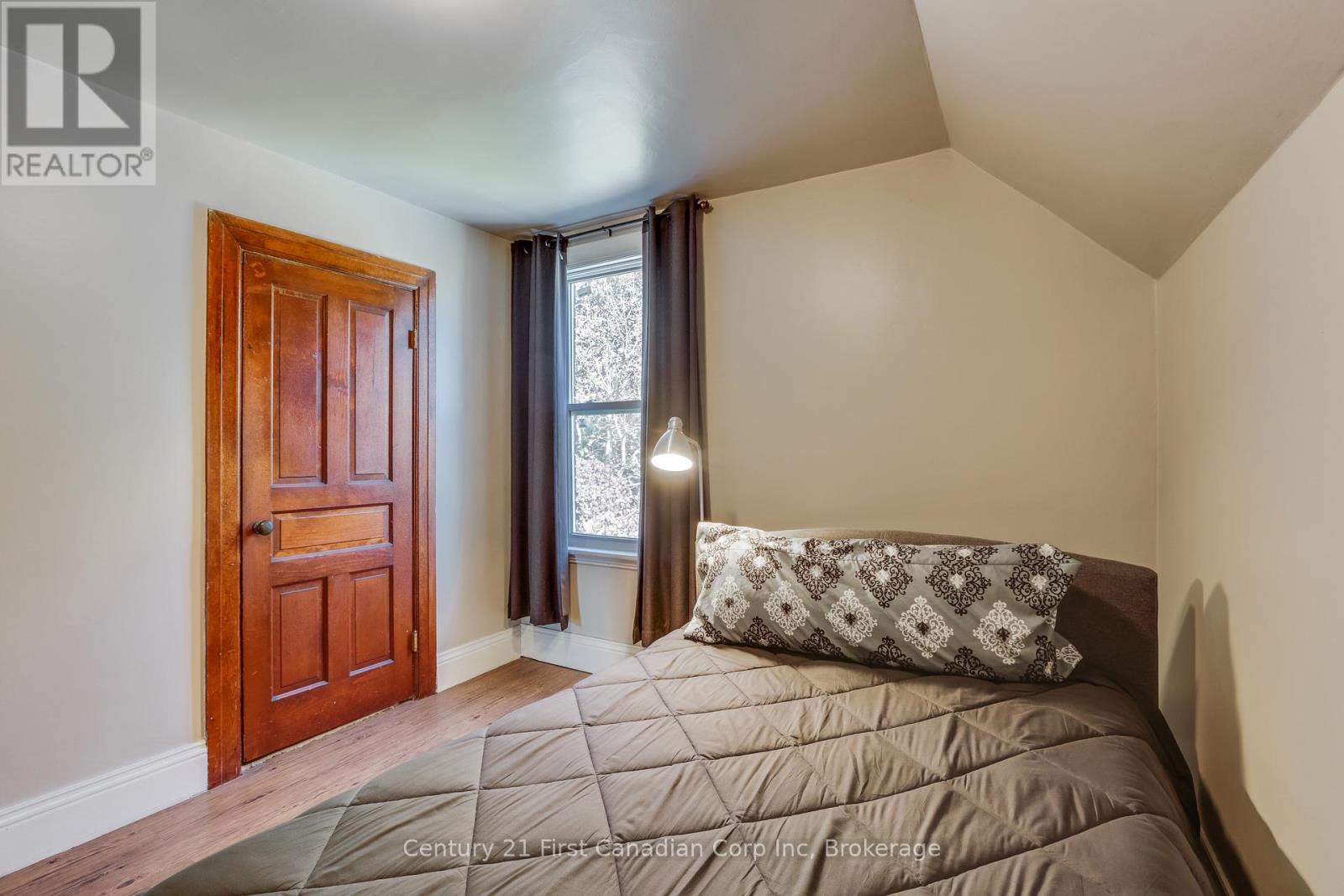 128 Washington Street, Zorra (Thamesford), Ontario  N0M 2M0 - Photo 33 - X12151860