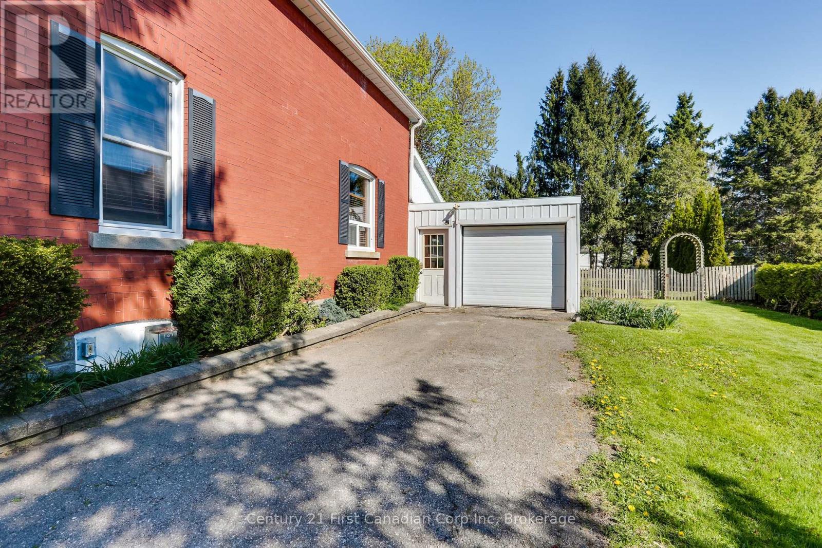 128 Washington Street, Zorra, Ontario  N0M 2M0 - Photo 43 - X12151860