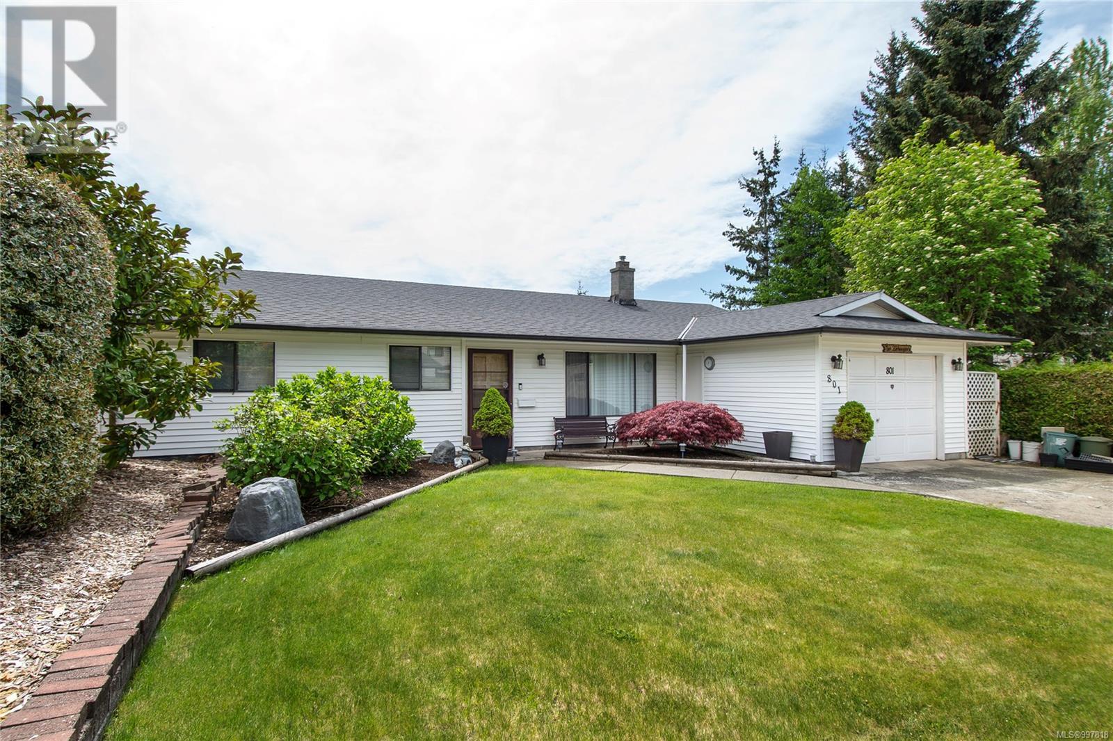 Property at 801 Cortez Rd image 1