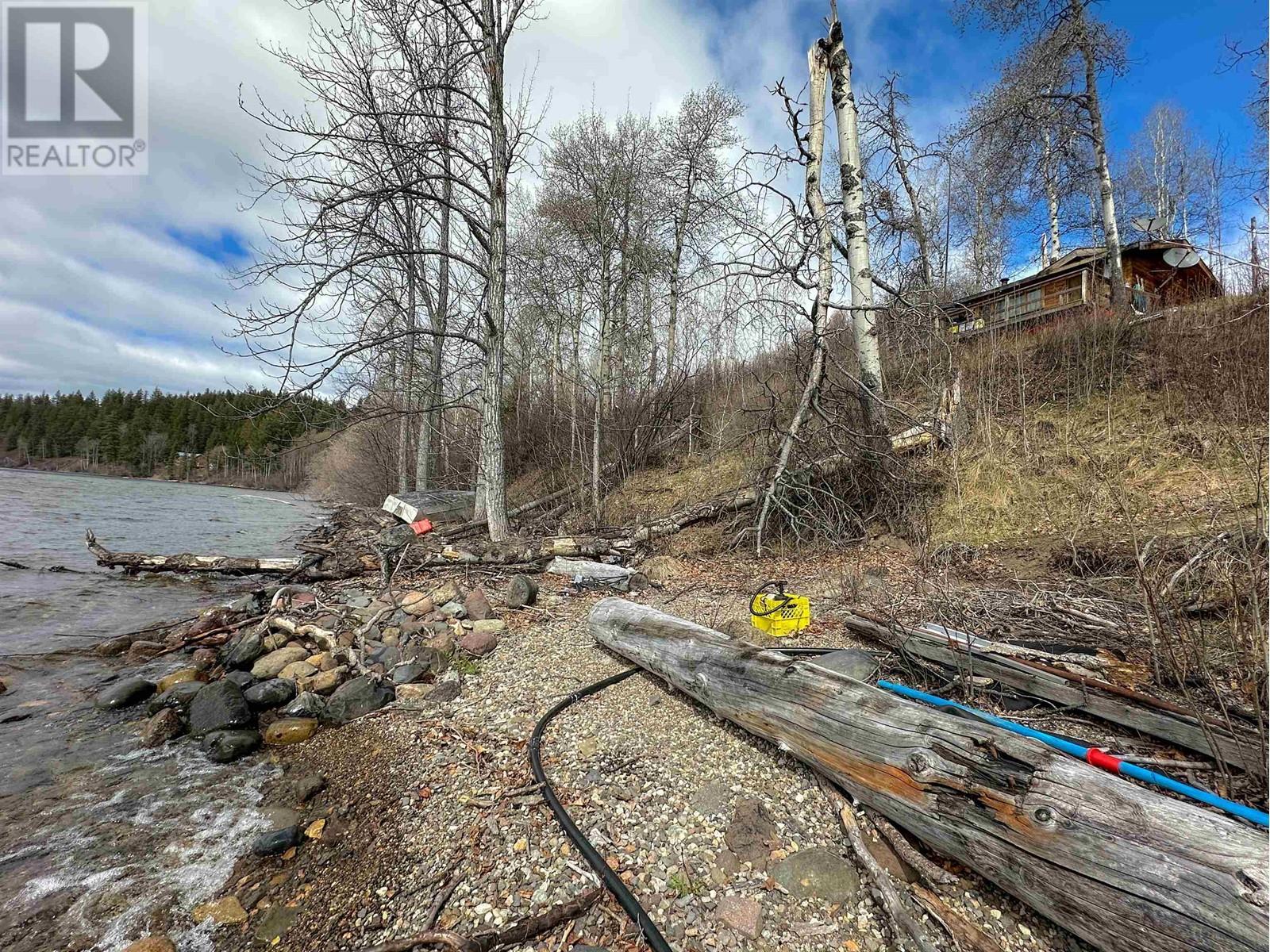 2461 Francois Lake Road, Fraser Lake, British Columbia  V0J 1S0 - Photo 11 - R3000950