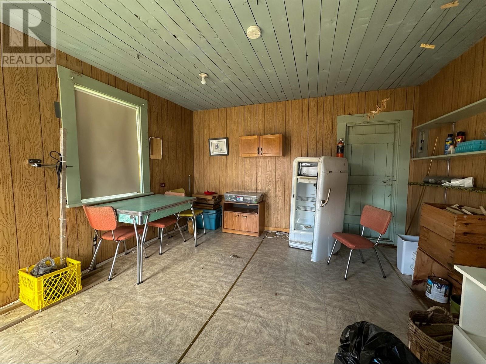 2461 Francois Lake Road, Fraser Lake, British Columbia  V0J 1S0 - Photo 33 - R3000950