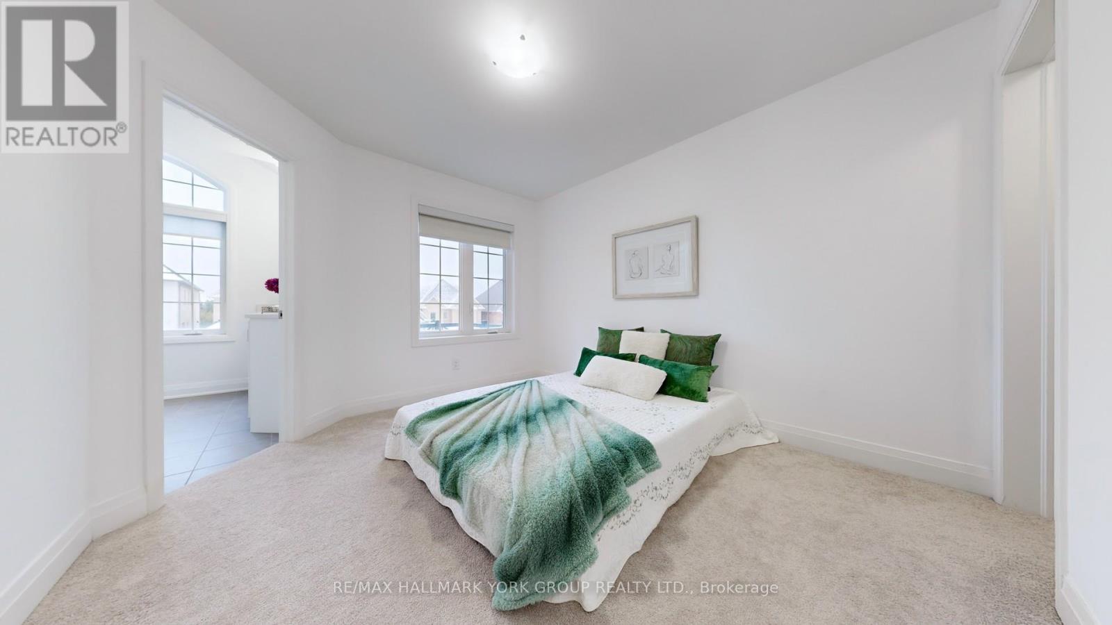 125 Silk Twist Drive, East Gwillimbury, Ontario  L9N 0W1 - Photo 31 - N12152015
