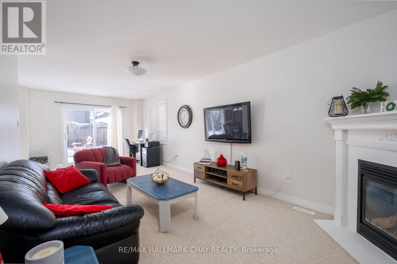 105 Crompton Drive, Barrie, Ontario  L4M 6N9 - Photo 14 - S12151907