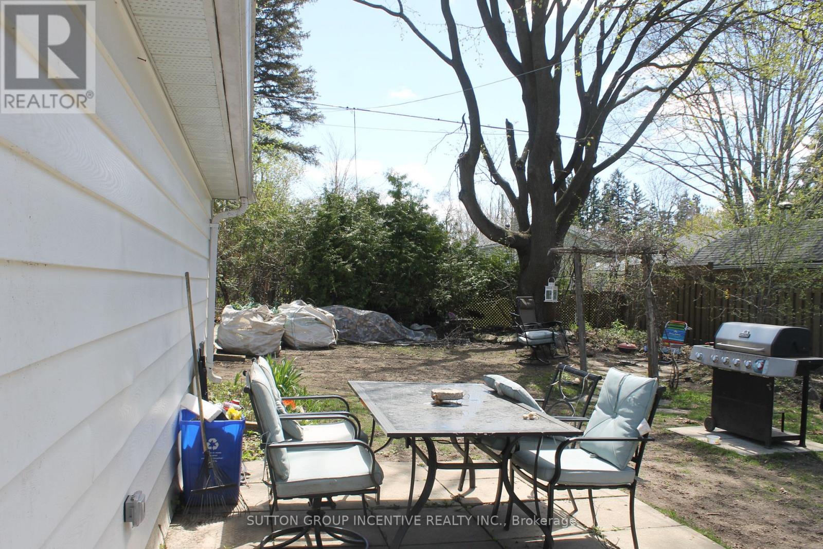 147 Codrington Street, Barrie, Ontario  L4M 1R9 - Photo 13 - S12151910