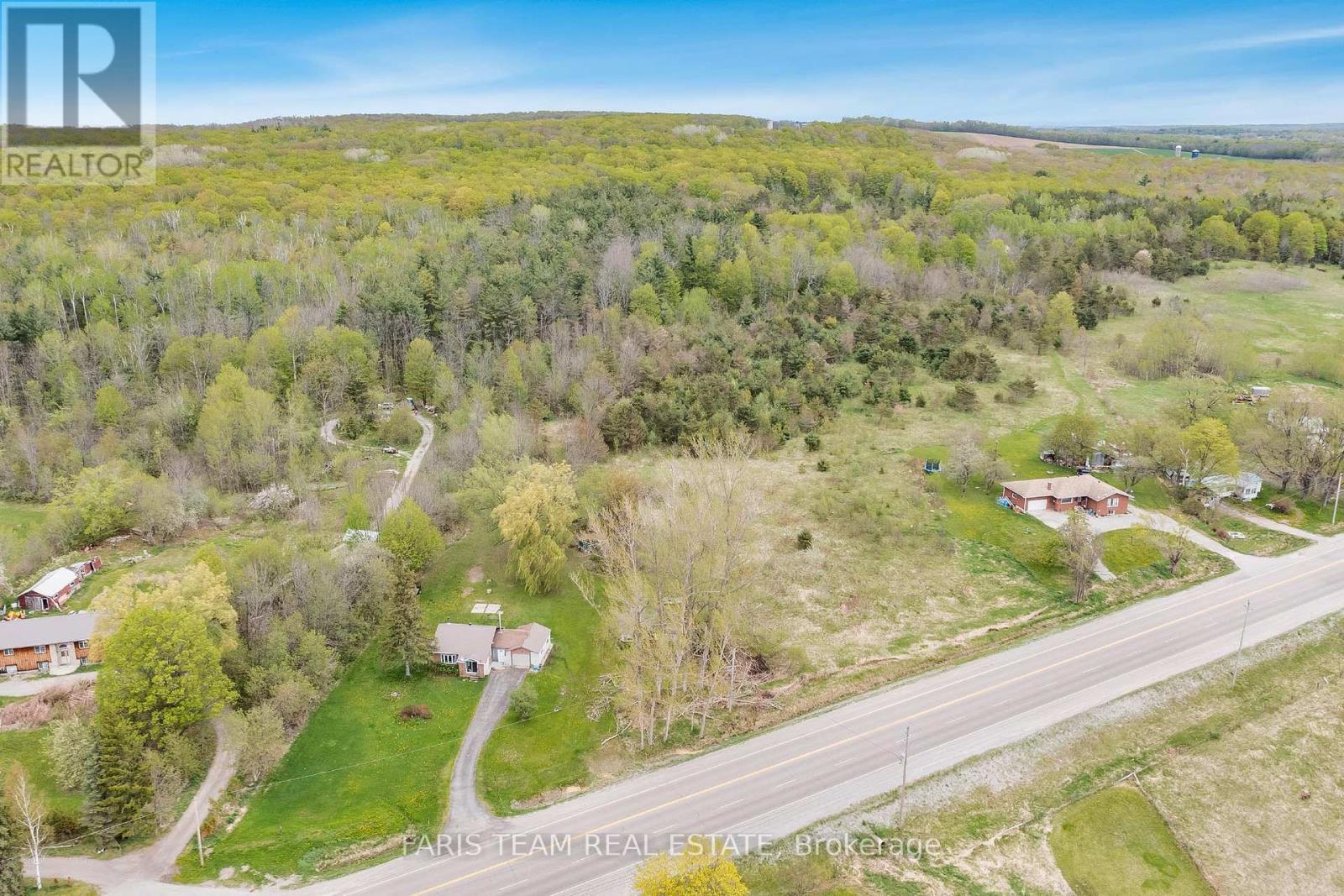 7665 Highway 93, Tiny, Ontario  L0K 2E1 - Photo 2 - S12151970