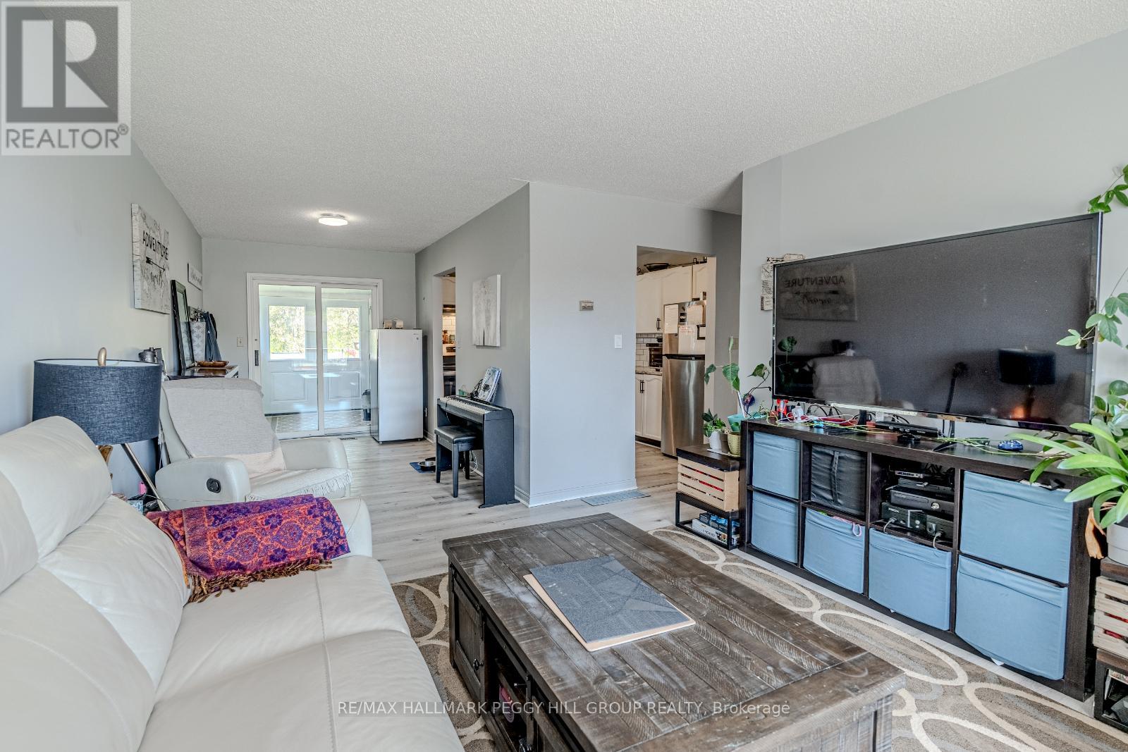 19 Korlea Crescent, Orillia, Ontario  L3V 7K3 - Photo 4 - S12151981