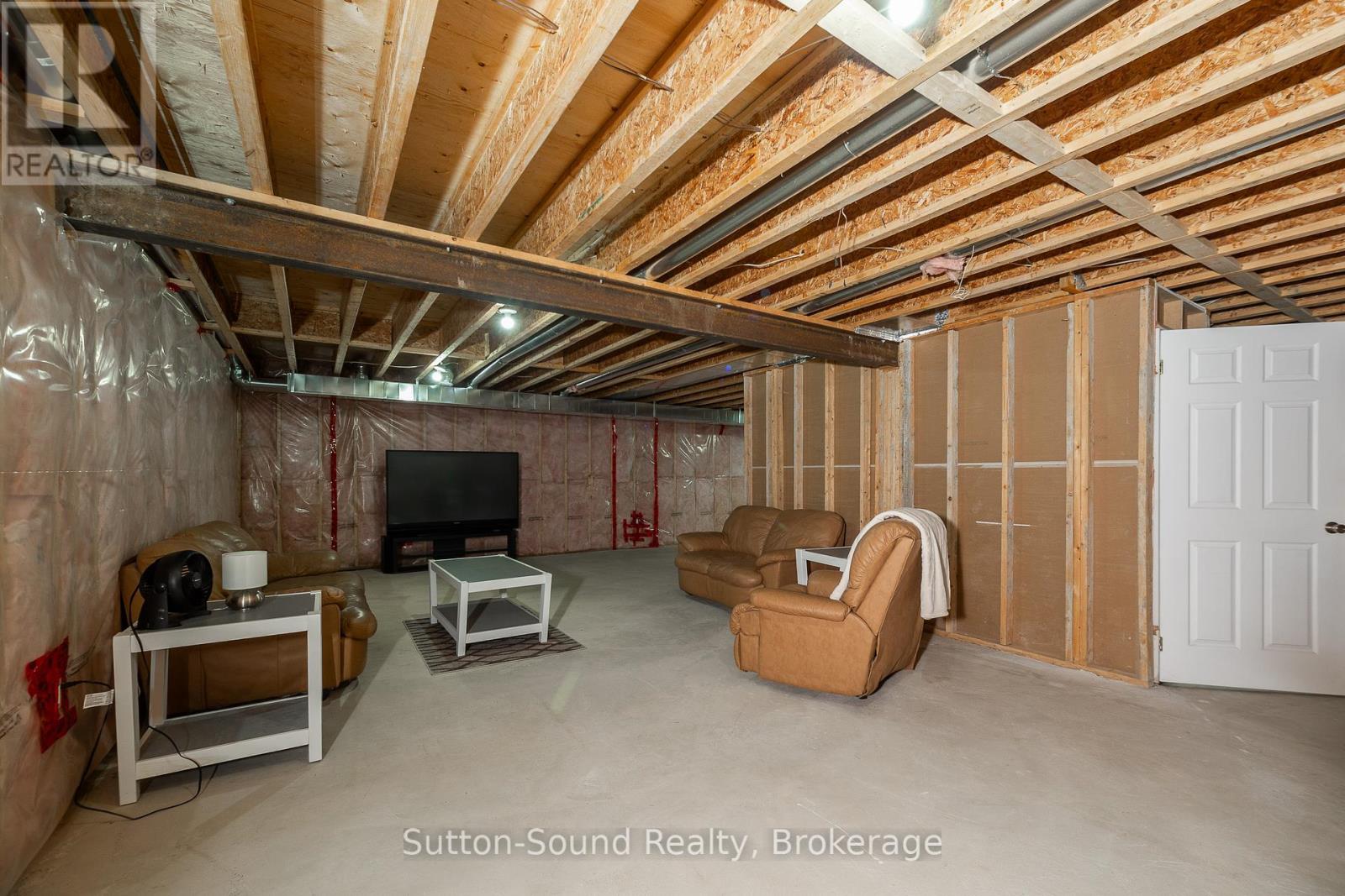 170 Lakeshore Road, Georgian Bluffs, Ontario  N0H 2T0 - Photo 21 - X11957145