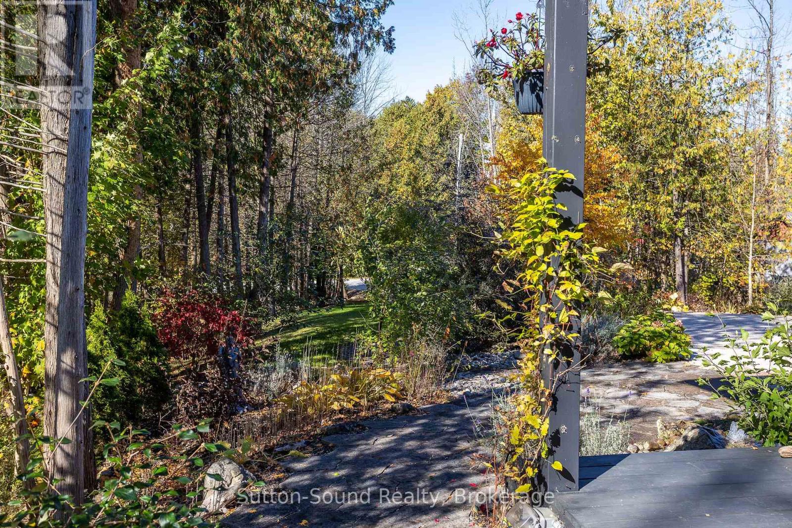 170 Lakeshore Road, Georgian Bluffs, Ontario  N0H 2T0 - Photo 27 - X11957145