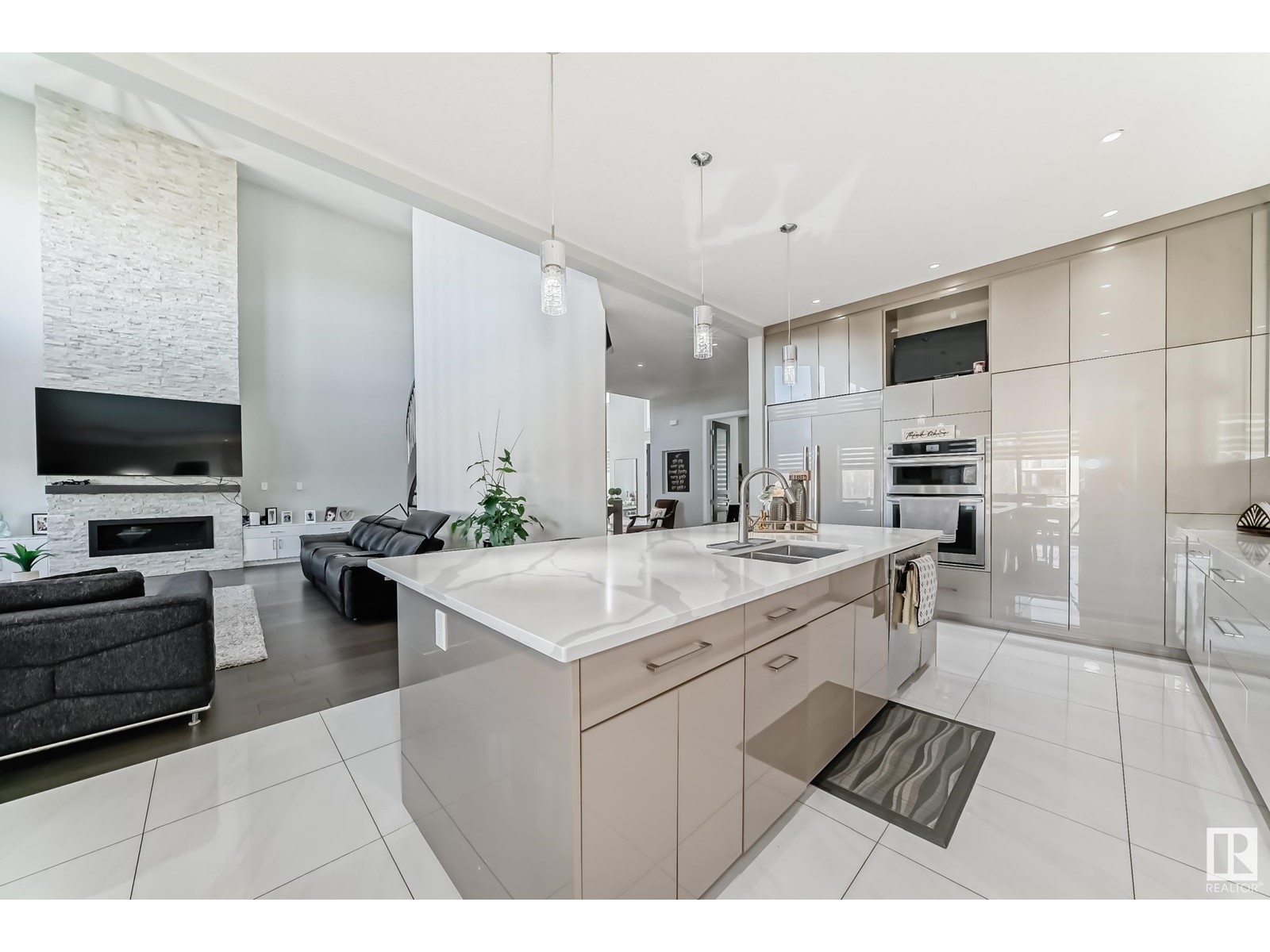 Property at #210 52105 RGE ROAD 225 image 3