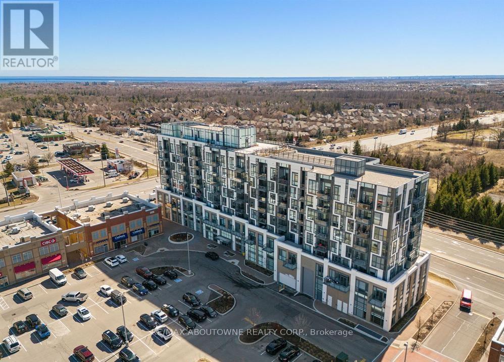 219 - 509 Dundas Street W, Oakville, Ontario  L6M 4M2 - Photo 1 - W12054253