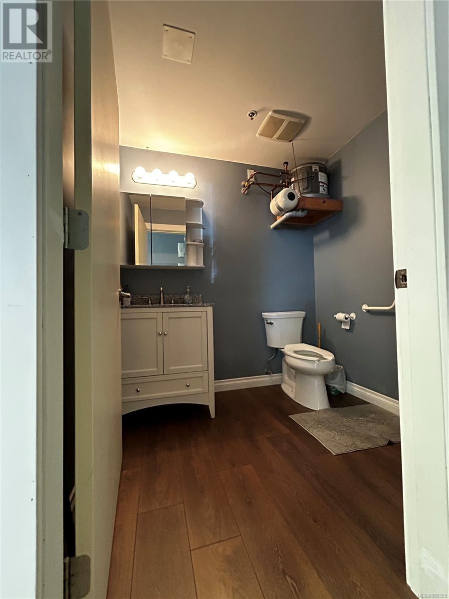 101 9776 Fourth St, Sidney, British Columbia  V8L 2Z1 - Photo 17 - 999355