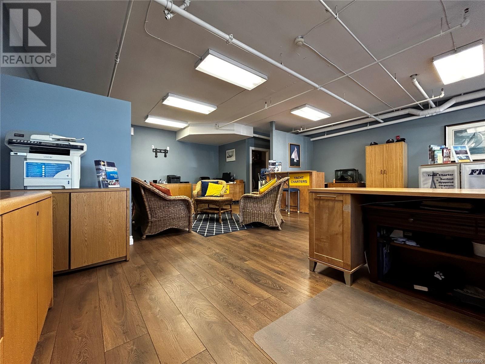 101 9776 Fourth St, Sidney, British Columbia  V8L 2Z1 - Photo 9 - 999355