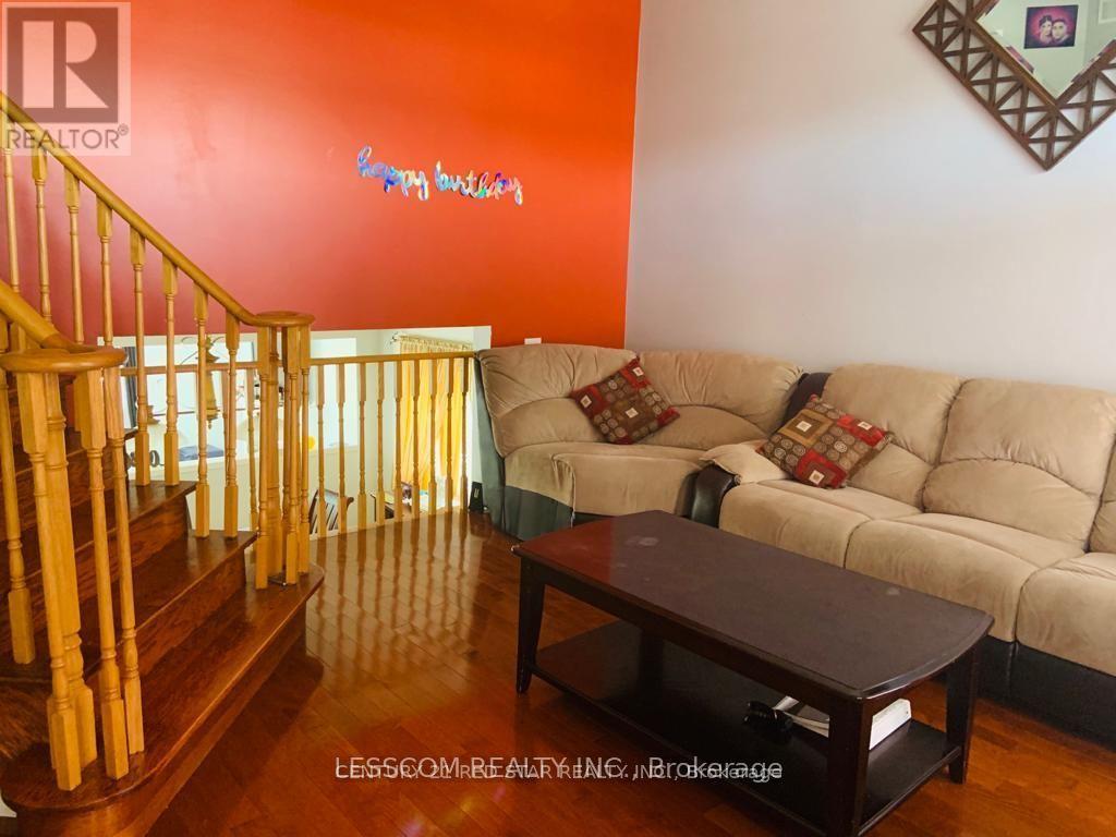 3 Charleswood Circle, Brampton (Fletcher's Meadow), Ontario  L7A 1Y9 - Photo 16 - W12151898