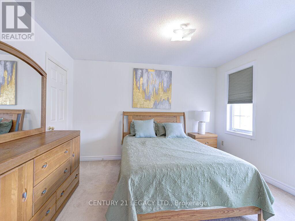 3174 Mission Hill Drive, Mississauga, Ontario  L5M 0B2 - Photo 29 - W12152002