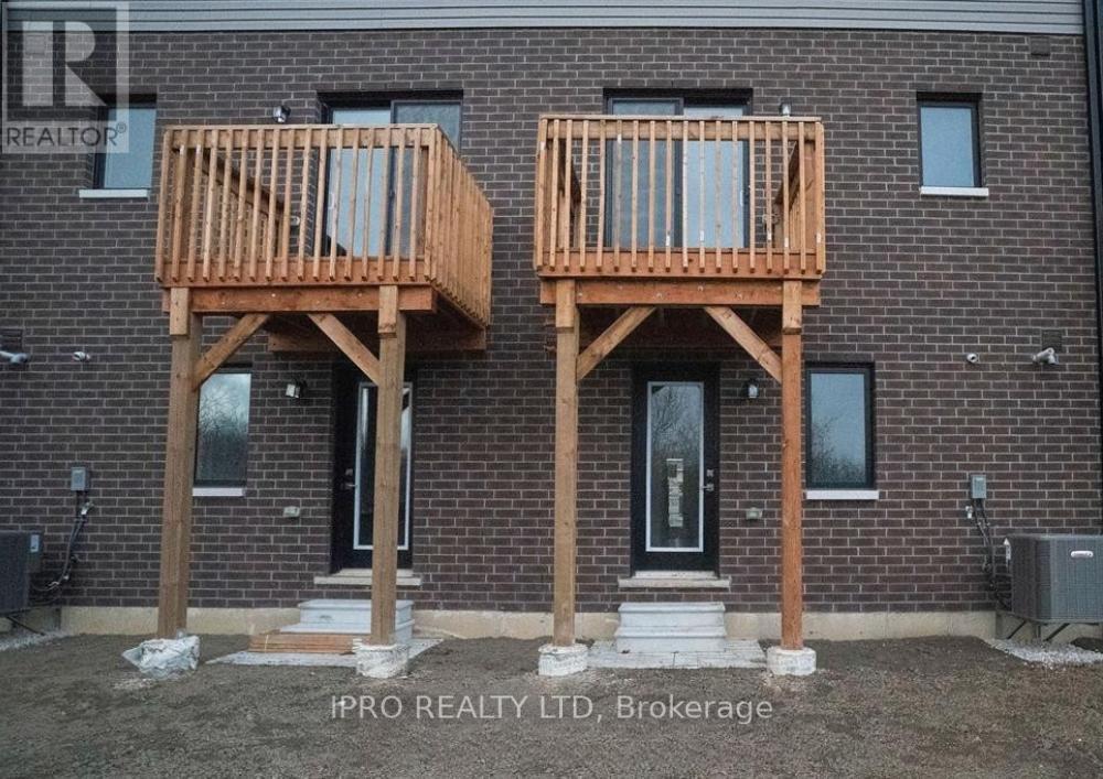 88 Fieldridge Crescent, Brampton, Ontario  L6R 0C2 - Photo 24 - W12152027