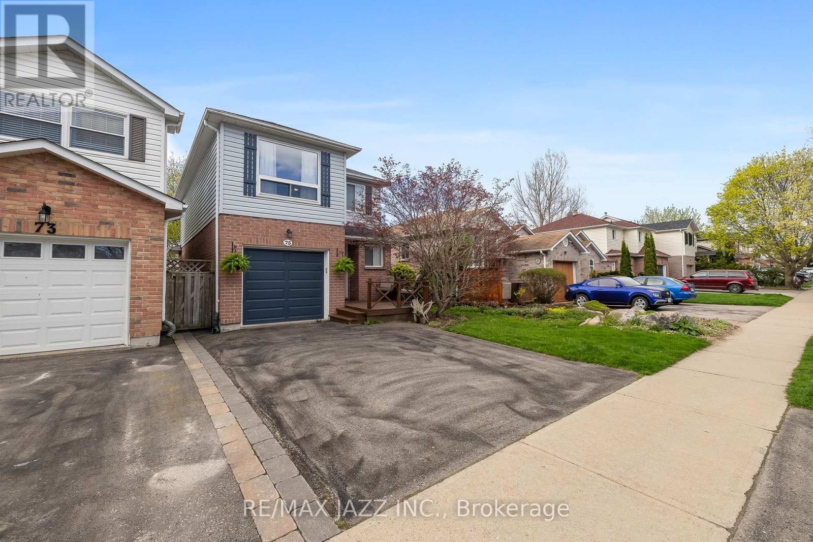 75 Trudeau Drive, Clarington, Ontario  L1C 4K4 - Photo 2 - E12152038