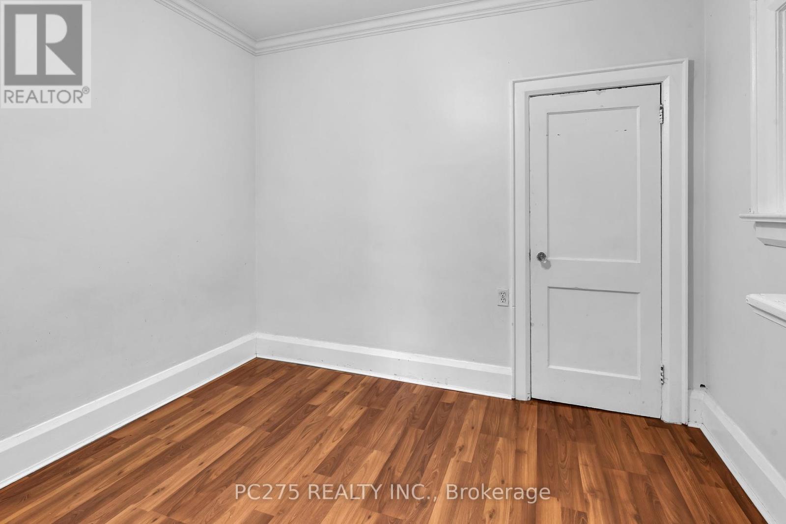 152 Gloucester Grove, Toronto, Ontario  M6C 2B1 - Photo 21 - C12152066