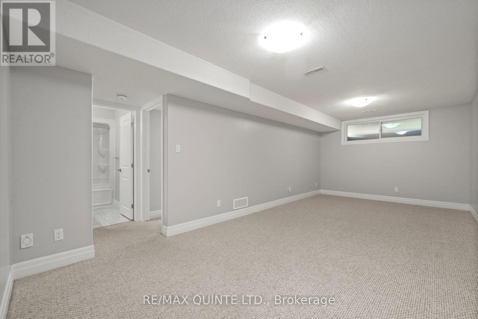 15 Mcintosh Crescent, Quinte West, Ontario  K8V 0E9 - Photo 23 - X12152091