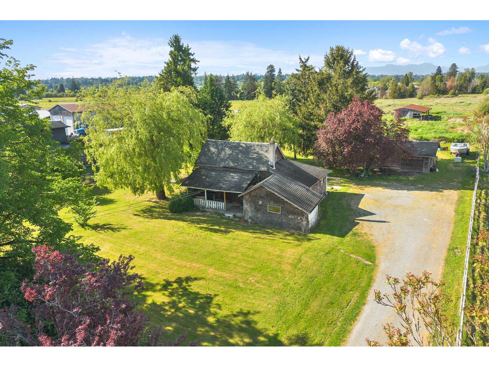 21947 61 Avenue, Langley, British Columbia  V2Y 2P2 - Photo 3 - R3002759