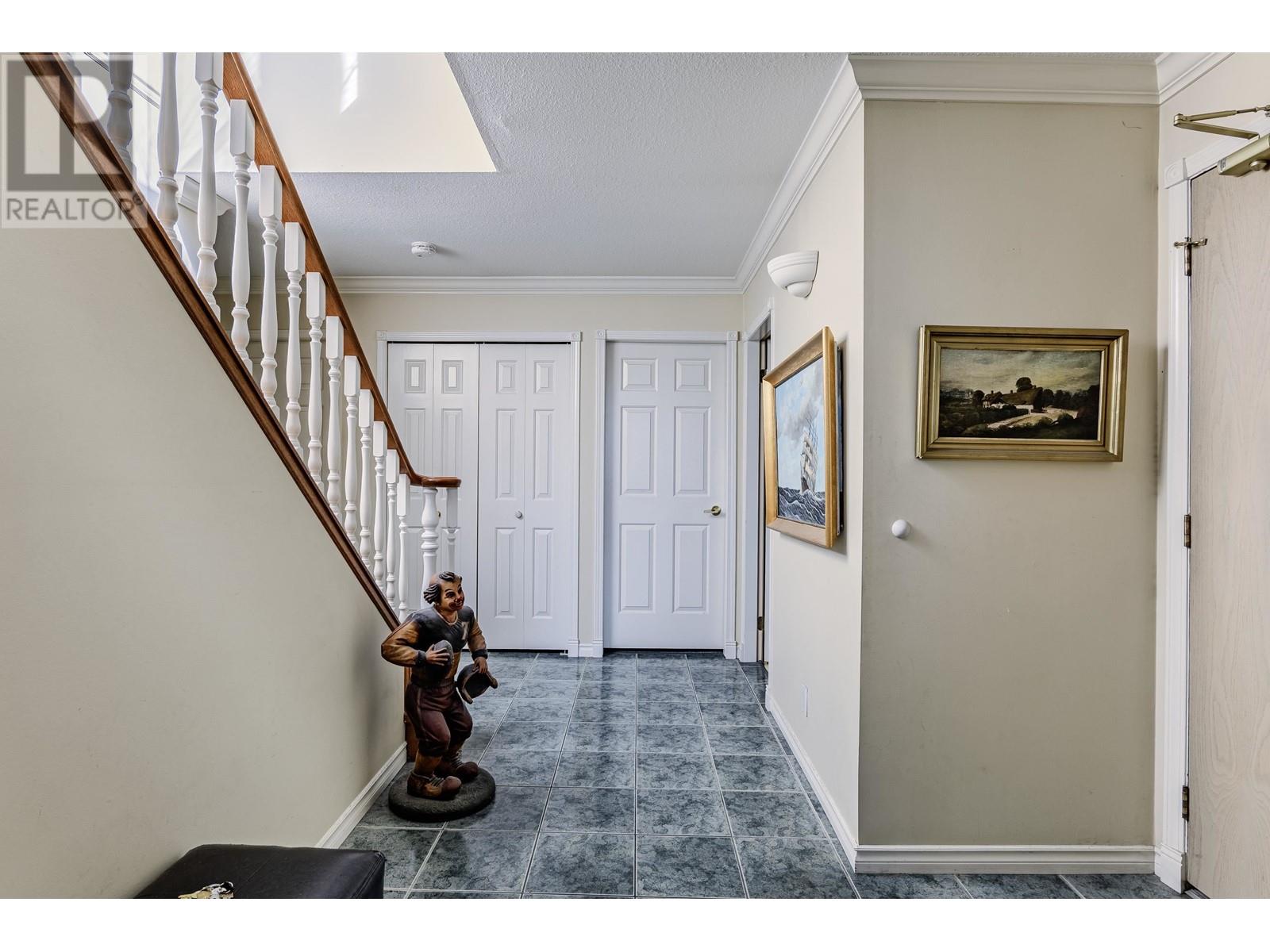 411b 1210 Quayside Drive, New Westminster, British Columbia  V3M 6H1 - Photo 5 - R3003303
