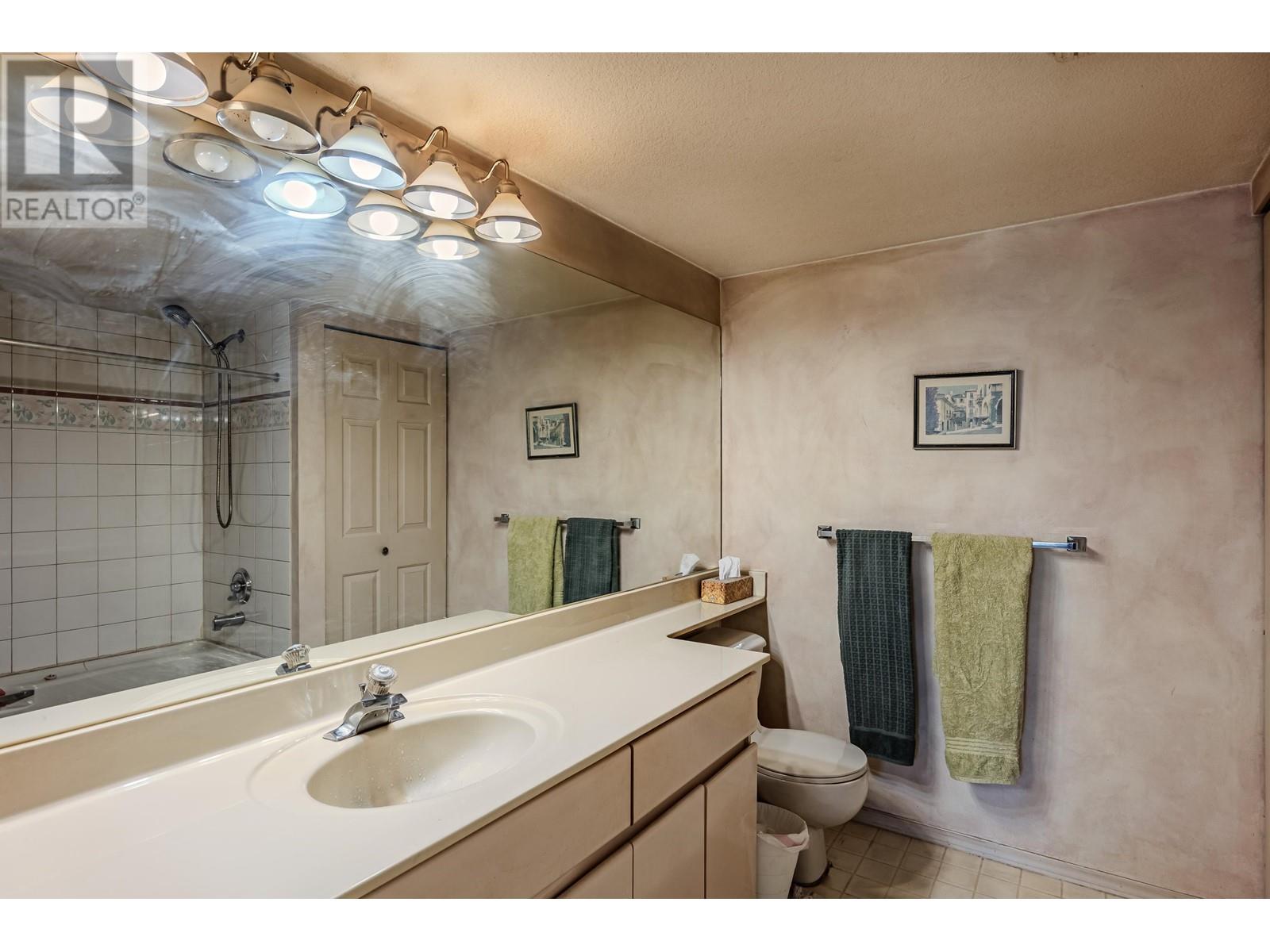 411b 1210 Quayside Drive, New Westminster, British Columbia  V3M 6H1 - Photo 10 - R3003303