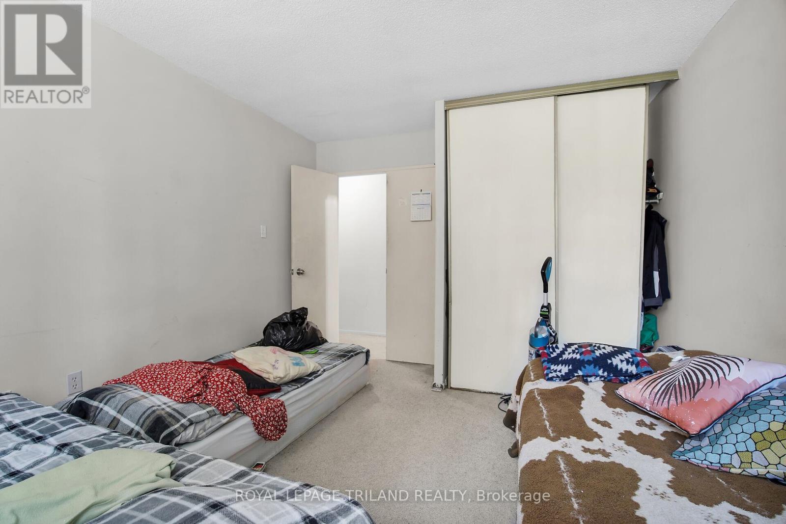 208 - 600 Grenfell Drive, London North, Ontario  N5X 2R8 - Photo 10 - X12152075