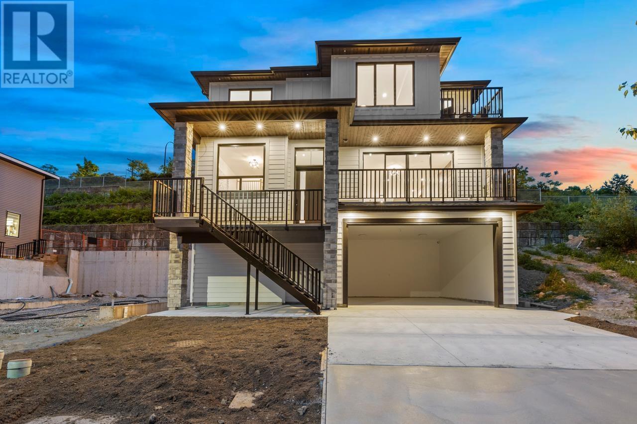 10490 MCVEETY STREET, Maple Ridge, British Columbia