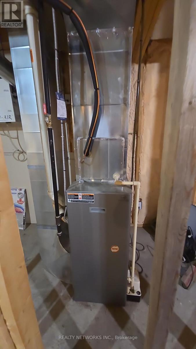 355-359 Pine Street S, Timmins, Ontario  P4N 2L1 - Photo 12 - T12152058