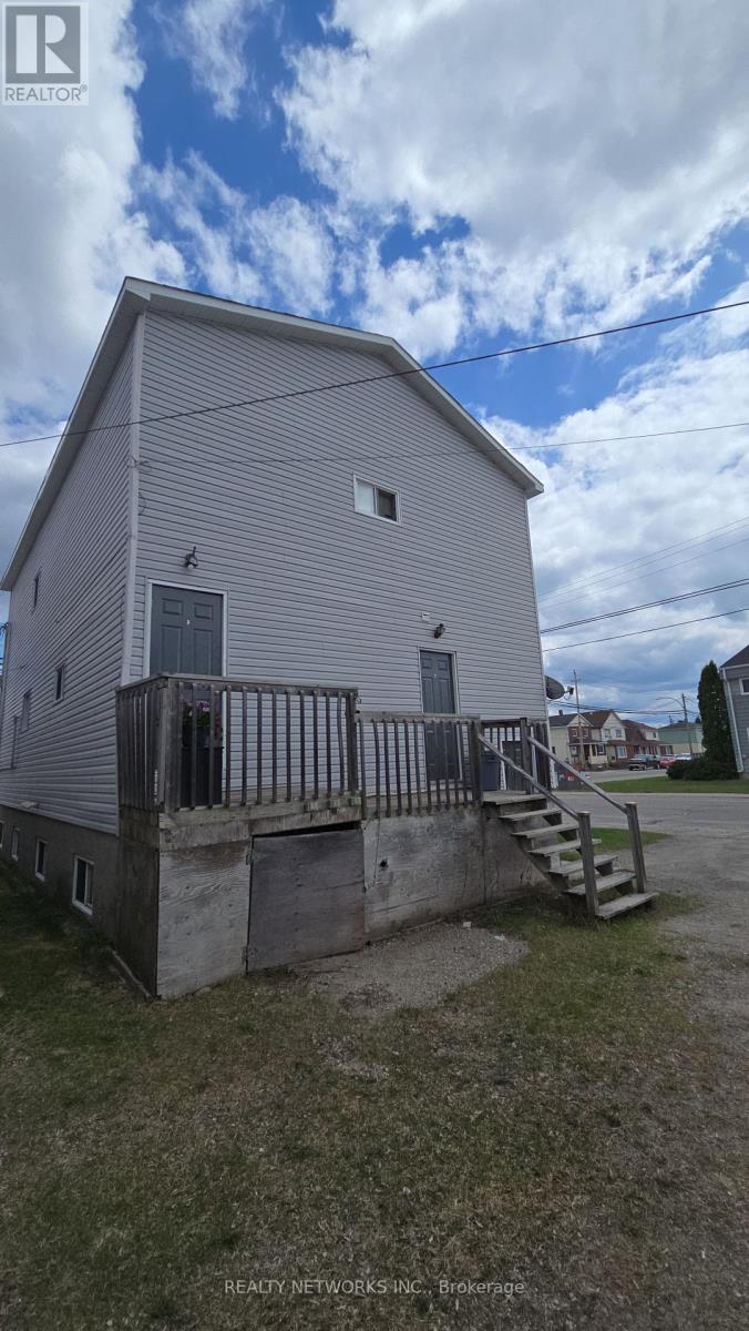 355-359 Pine Street S, Timmins, Ontario  P4N 2L1 - Photo 16 - T12152058