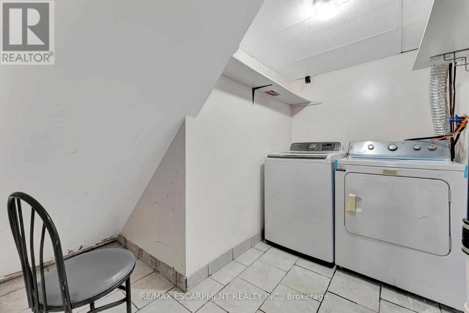 216 Sioux Road, Hamilton, Ontario  L9G 1P8 - Photo 24 - X12151872