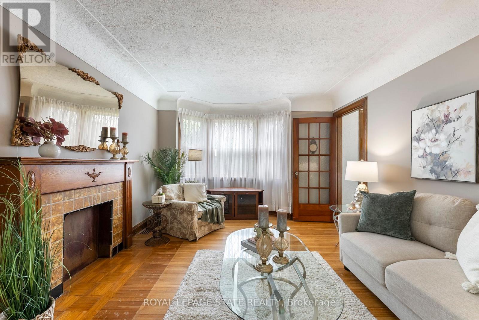1450 Monterey Avenue, Hamilton, Ontario  L8K 1P7 - Photo 4 - X12151916
