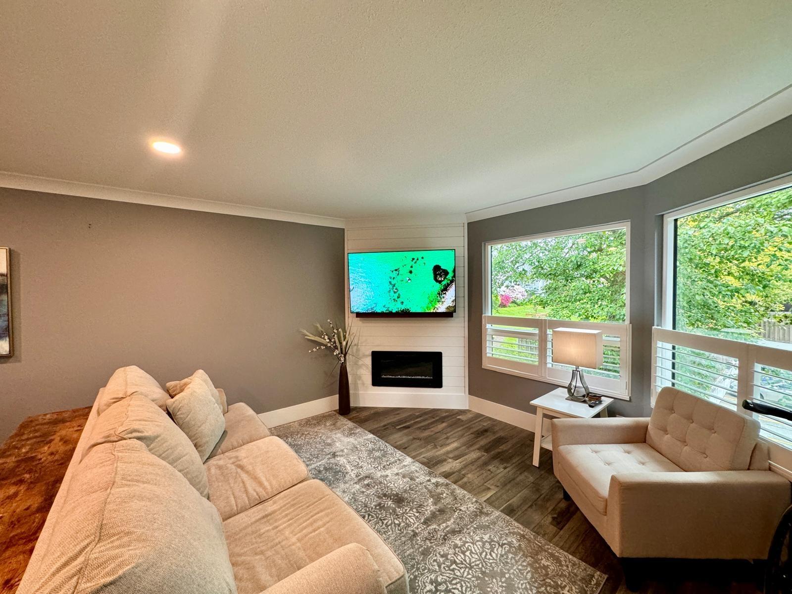 507 1350 Vidal Street, White Rock, British Columbia  V4B 5G6 - Photo 1 - R2973281