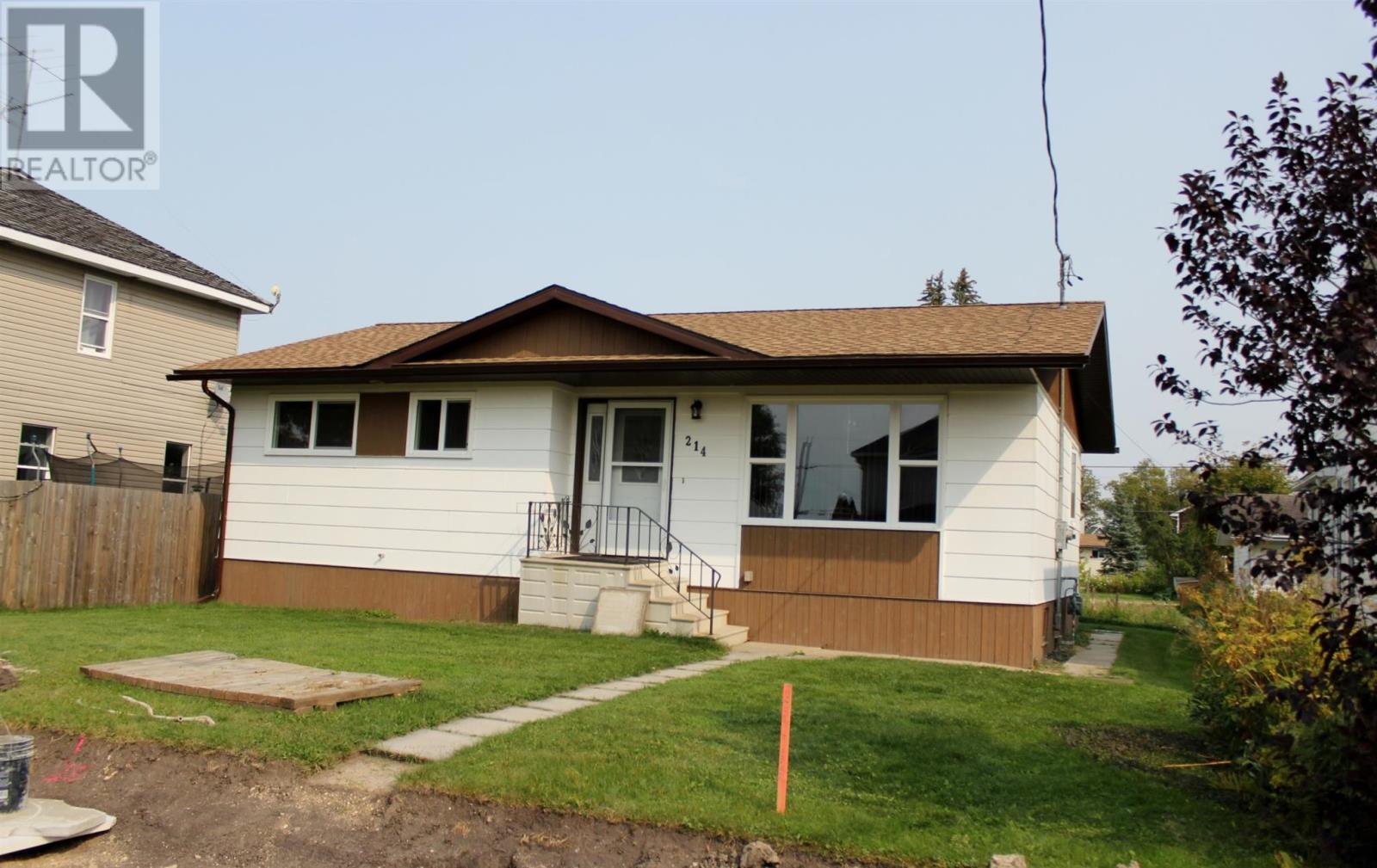 Property at 214 THIRD ST image 2