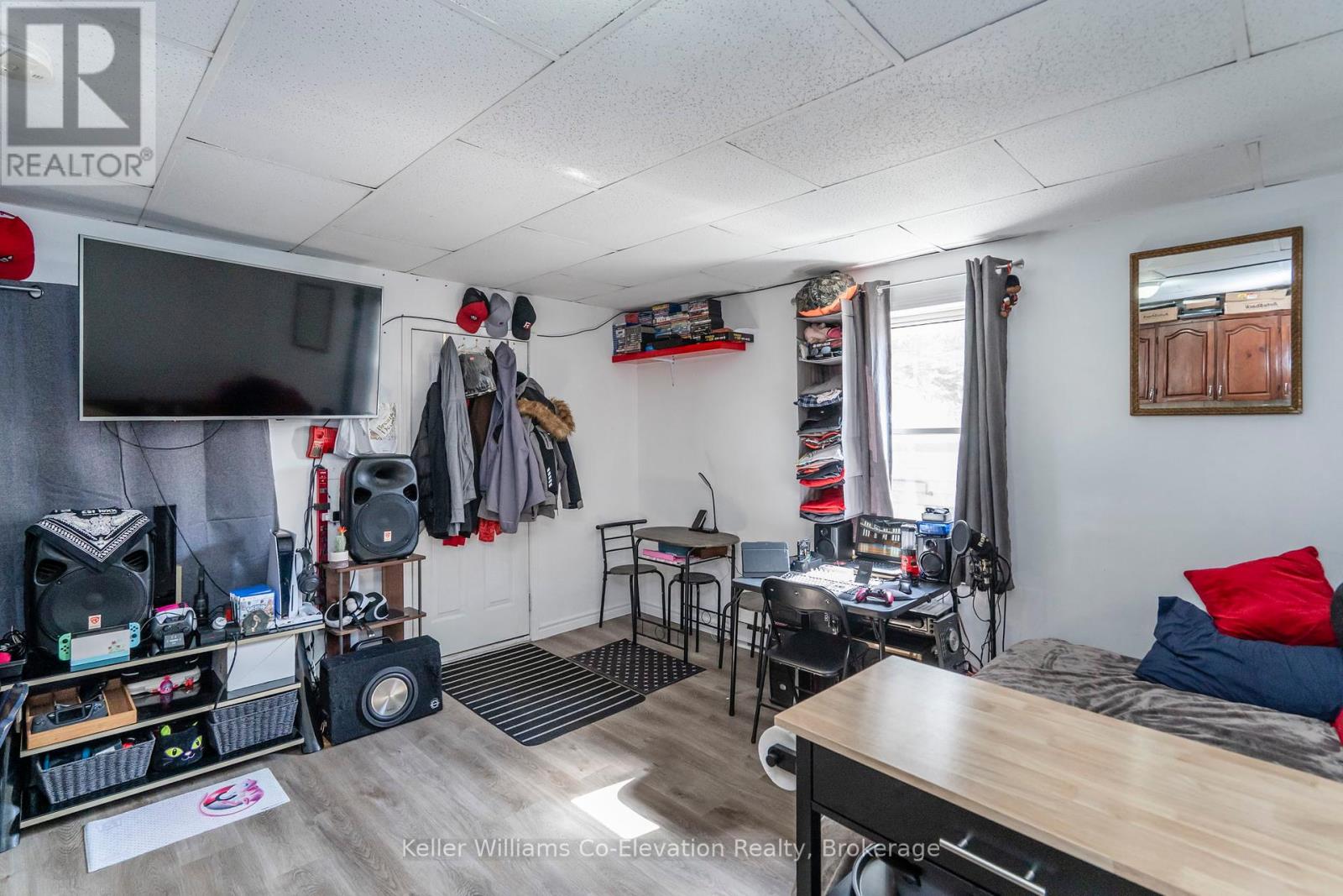 116 Richard Street, Tay, Ontario  L0K 2A0 - Photo 8 - S12152065