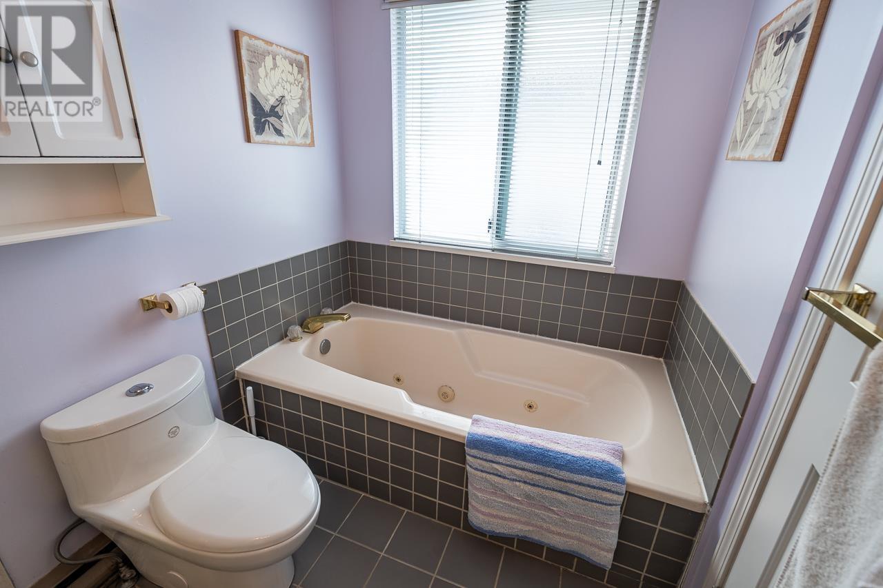 2752 Westlake Place, Coquitlam, British Columbia  V3C 5J8 - Photo 27 - R3003417