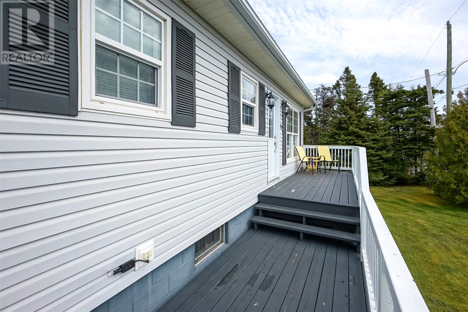 Property at 70 Kavanaghs Road image 3