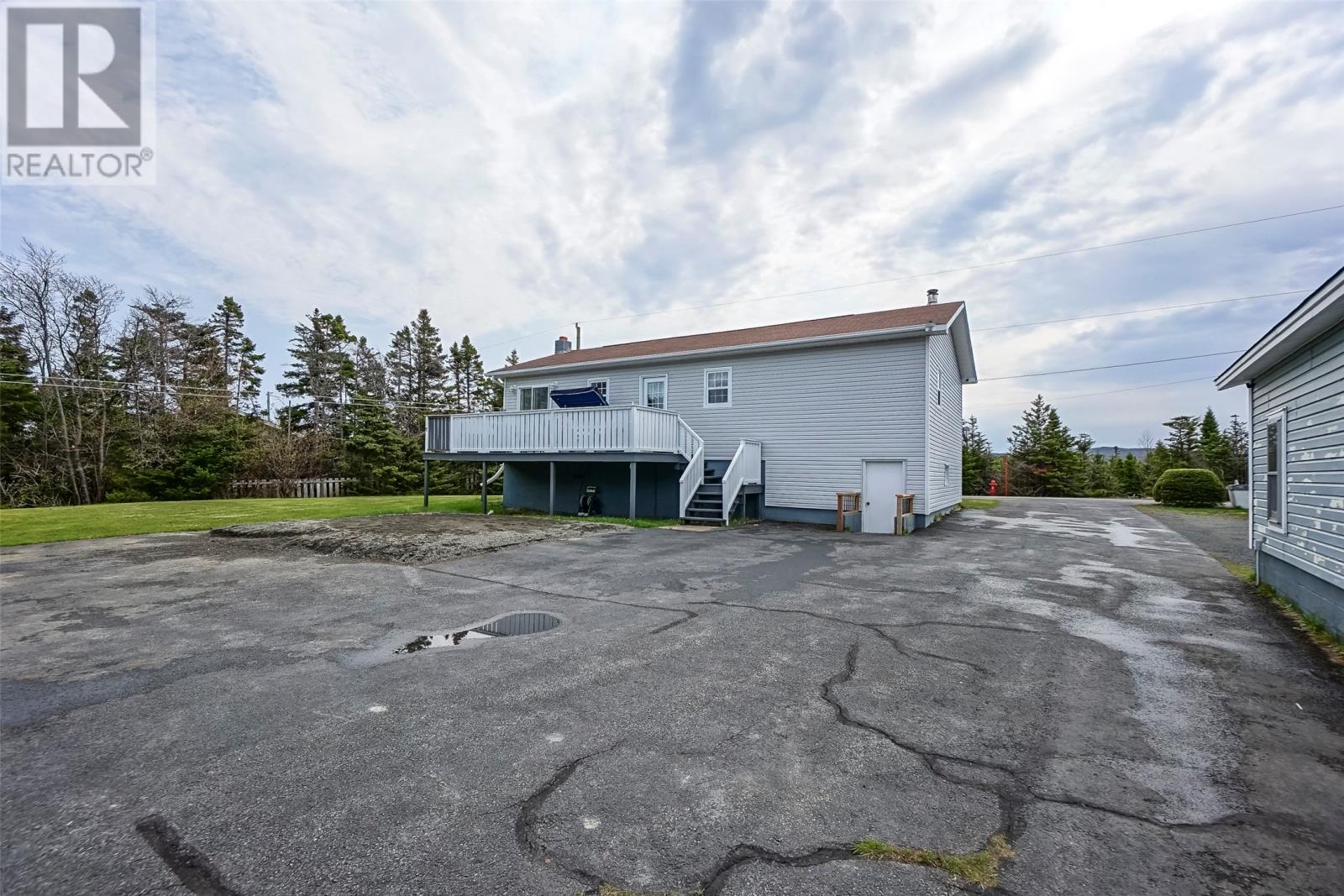 Property at 70 Kavanaghs Road image 5