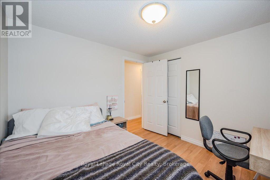 145 Kortright Road W, Guelph, Ontario  N1G 3N9 - Photo 20 - X12152080
