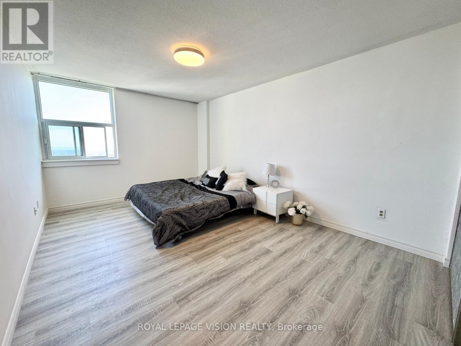 3605 - 3 Massey Square, Toronto, Ontario  M4C 5L5 - Photo 22 - E12140177