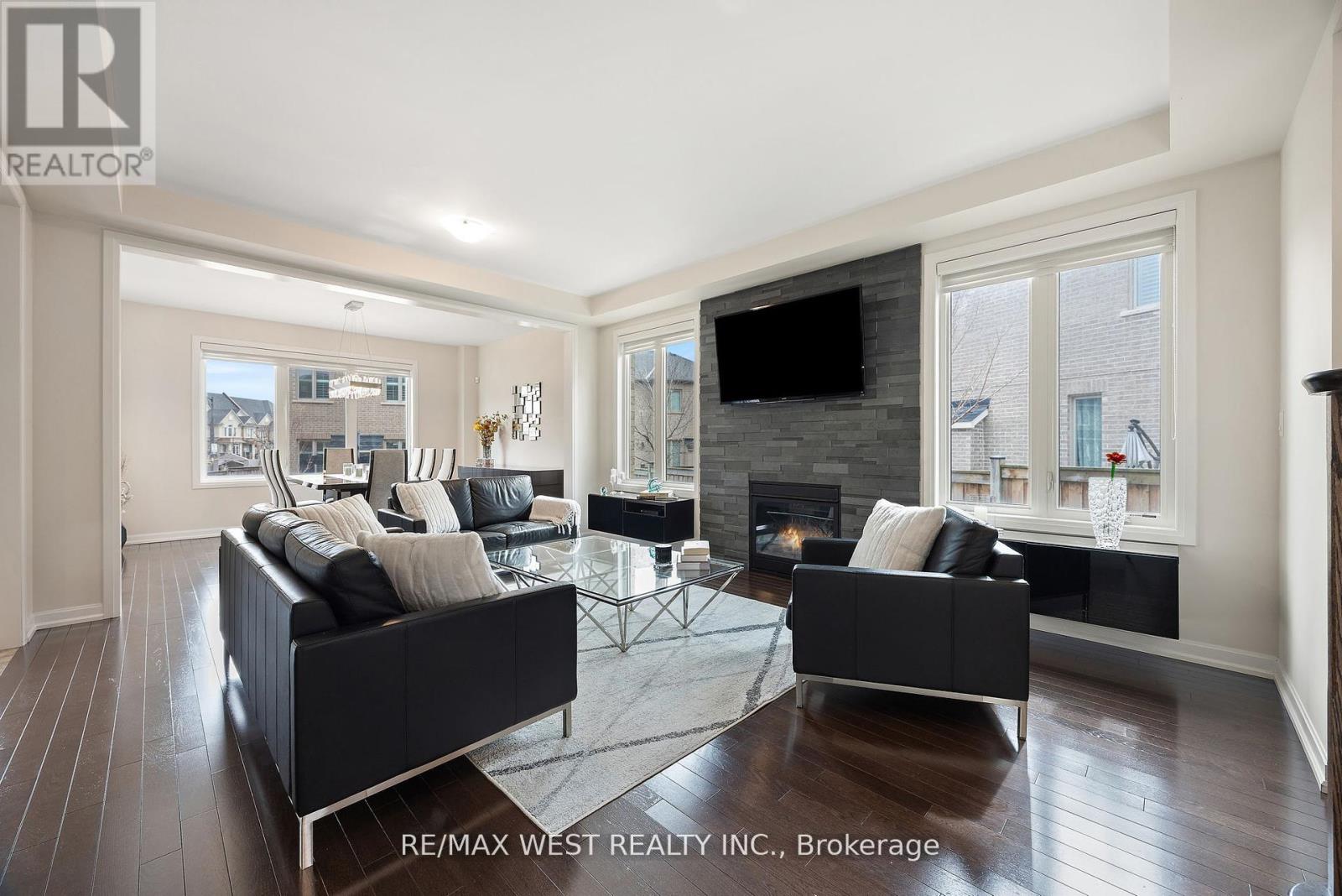 Property at 109 MASTERMAN CRESCENT image 4