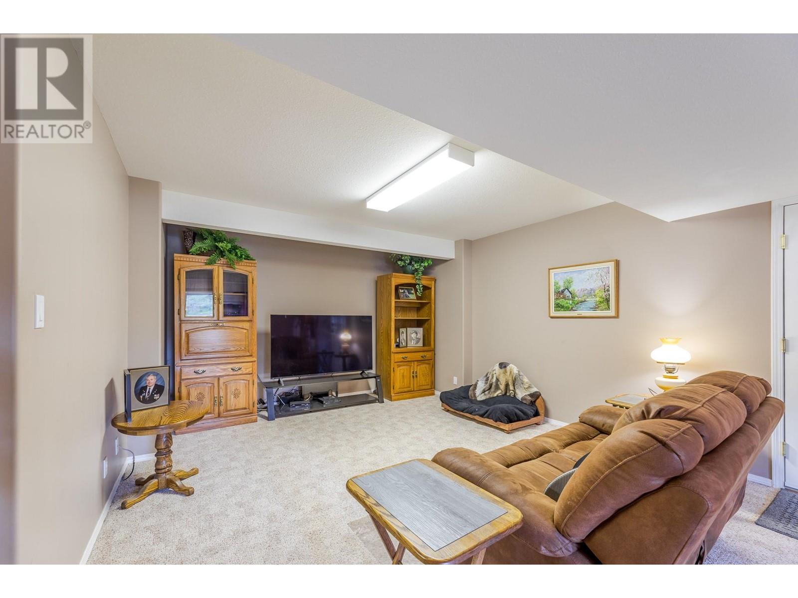 Property at 4062 McLean Creek Road image 1
