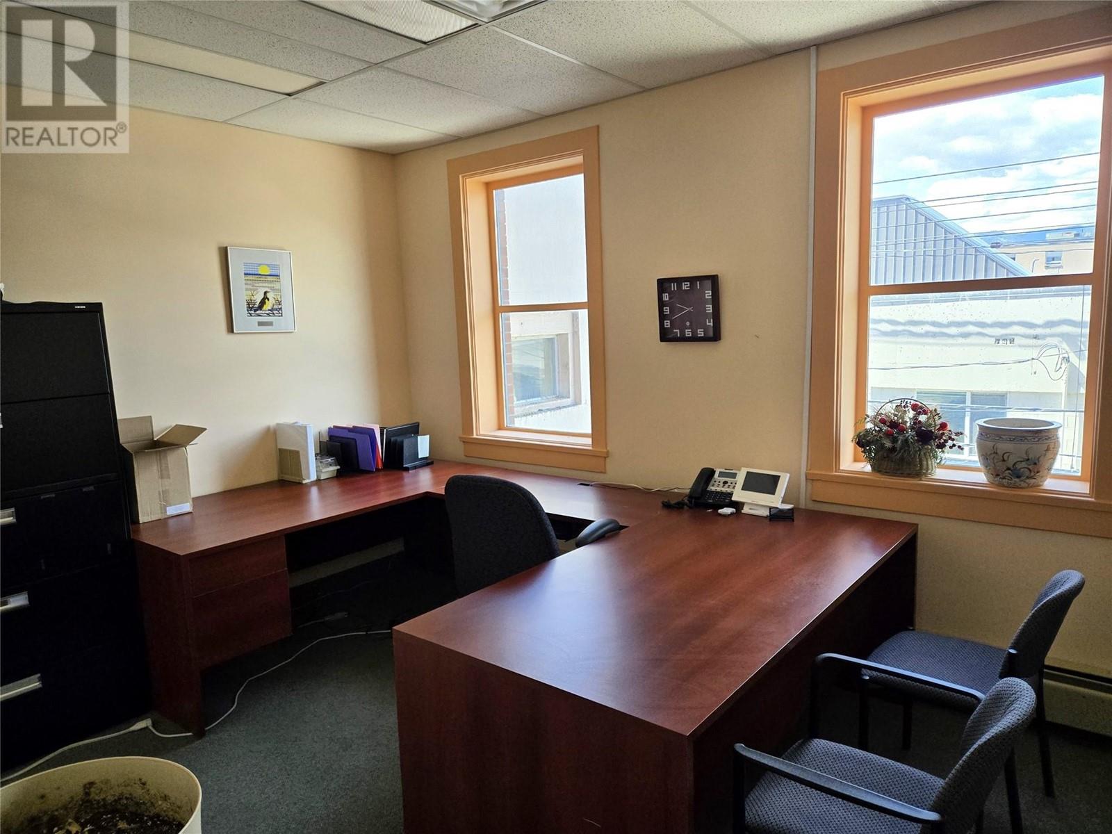 301 Main Street Unit# 202, Penticton, British Columbia  V2A 5B7 - Photo 2 - 10348198