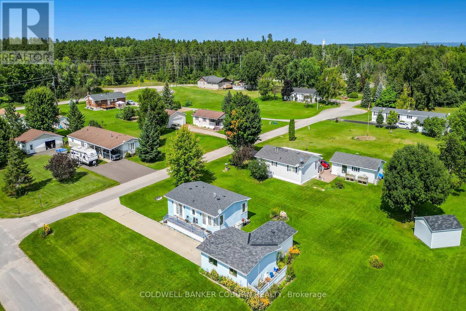 65 Pleasant View Drive, Horton, Ontario  K7V 0A5 - Photo 11 - X12152039