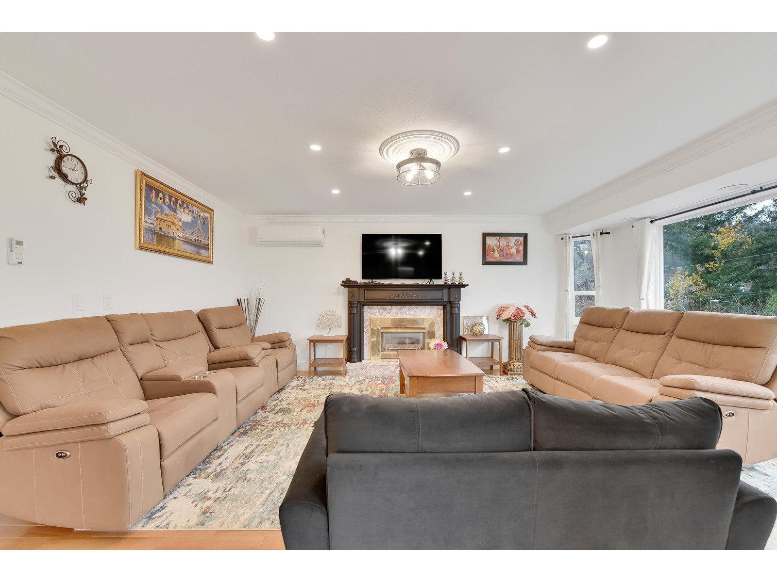 Property at 2215 ORCHARD DRIVE image 4