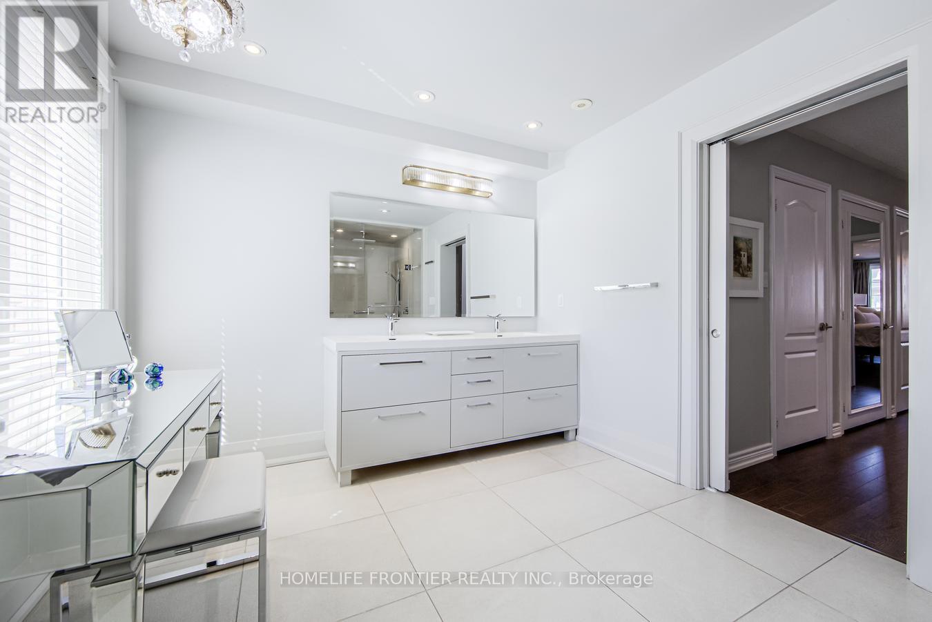 98b Ellerslie Avenue, Toronto, Ontario  M2N 1X8 - Photo 34 - C12138776