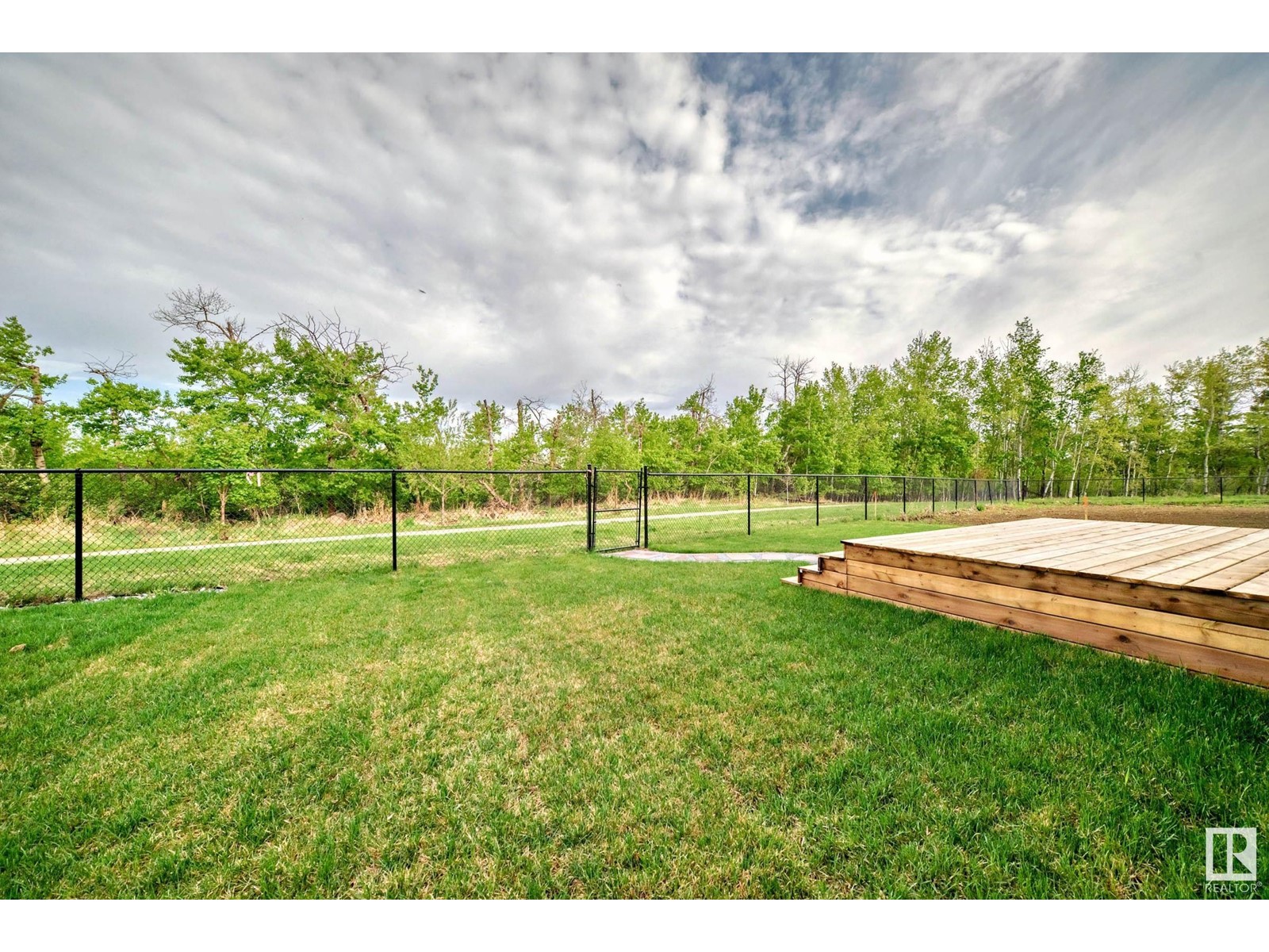 Property at 2648 208 ST NW image 3